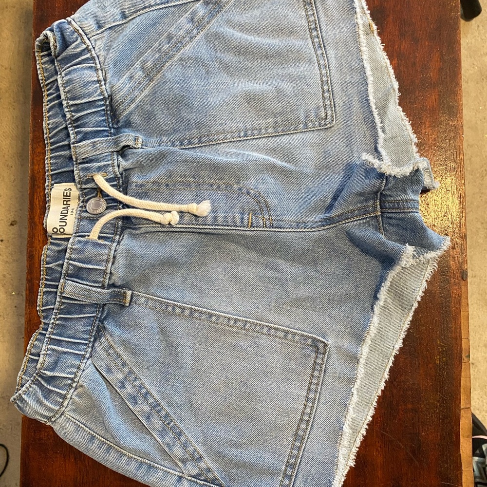 No Boundaries Light Blue Jean Shorts with Frayed Hem